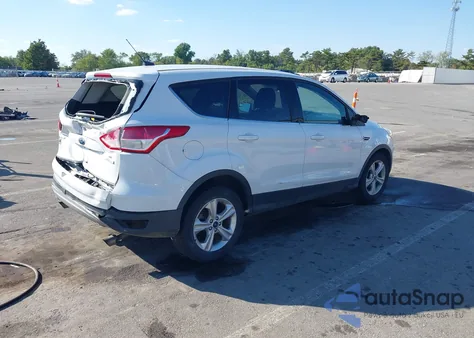 2015 Ford Escape Se z USA, uszkodzony, nr VIN 1FMCU0GXXFUA87990